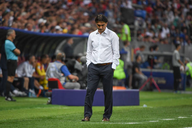 冰壶运动的 冰壶运动的