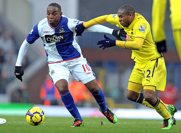 着诸多不同 着诸多不同