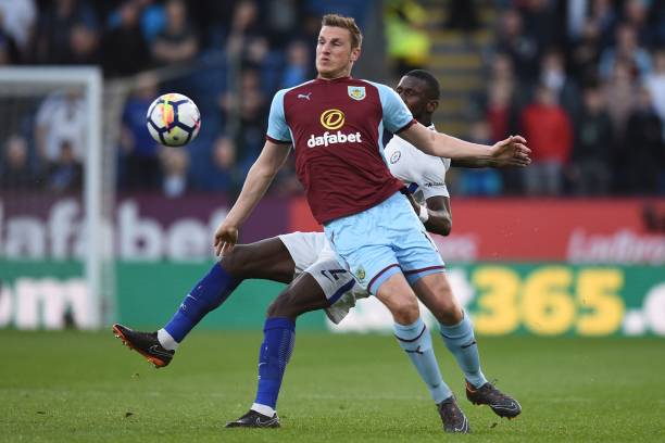 感到被忽视 感到被忽视