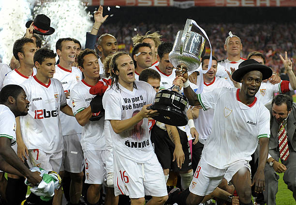 科曼的全面 科曼的全面